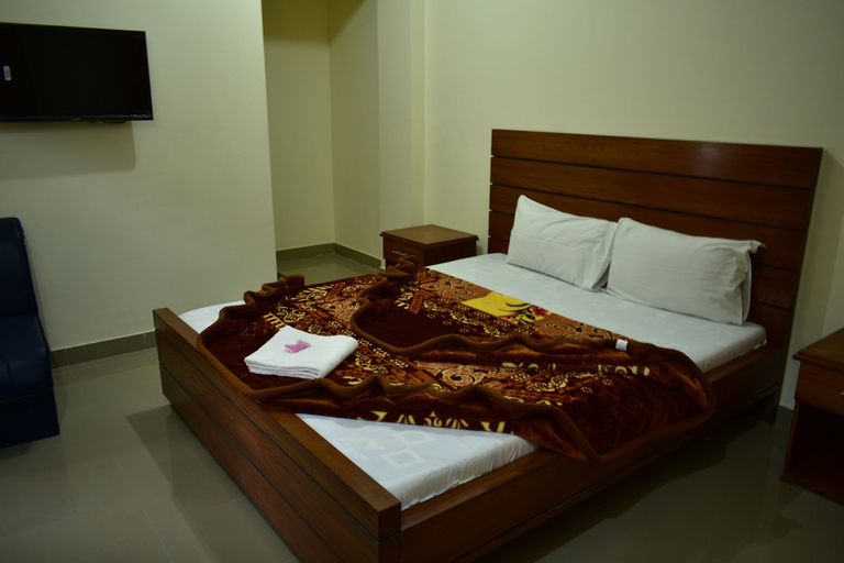 Bedroom 5, Seven Eleven Guest House, Azad Kashmir