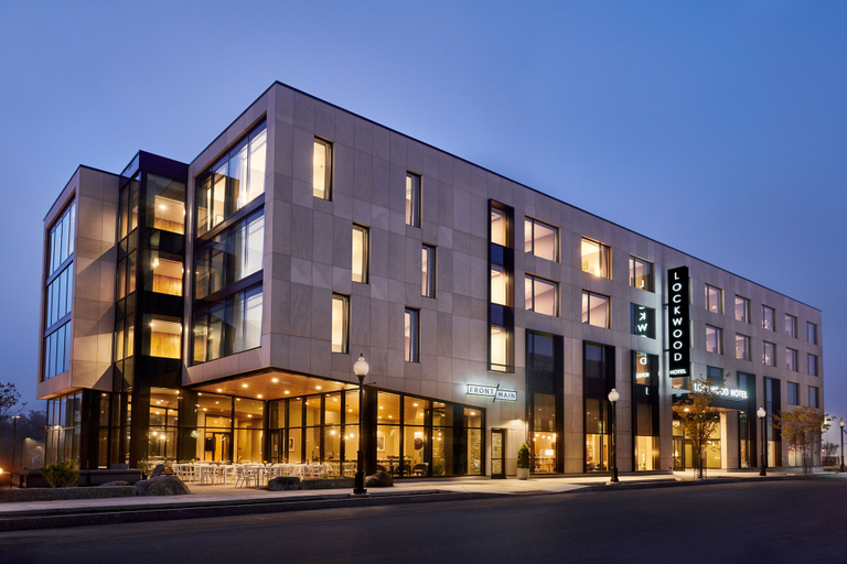 Exterior & Views 1, Lockwood Hotel, Kennebec
