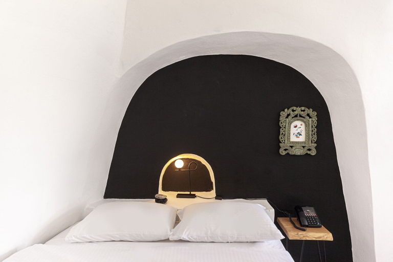 Bedroom 5, Pearl of Caldera Oia Boutique Hotel, South Aegean