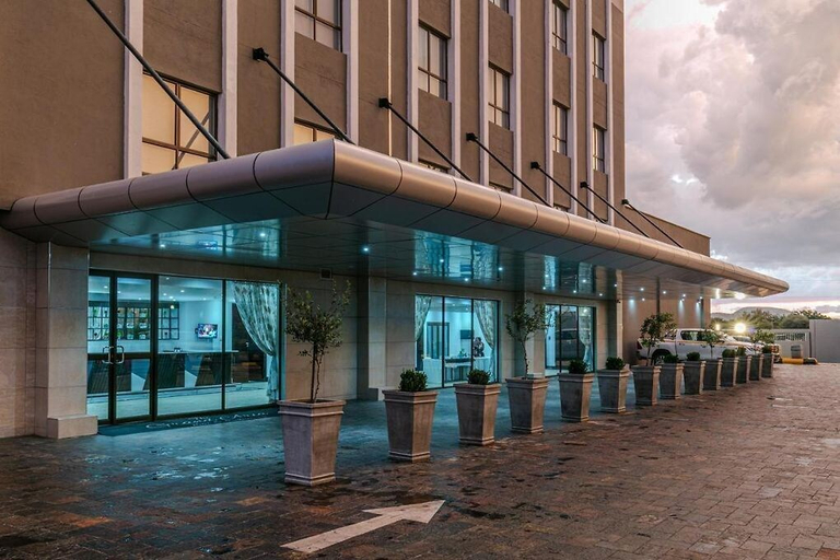 Exterior & Views 2, Grand Aria Hotel, Gaborone
