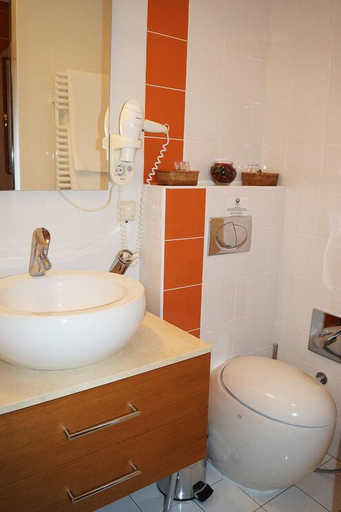 Bathroom 4, Hotel Complex Tseleevo, Dmitrovskiy rayon