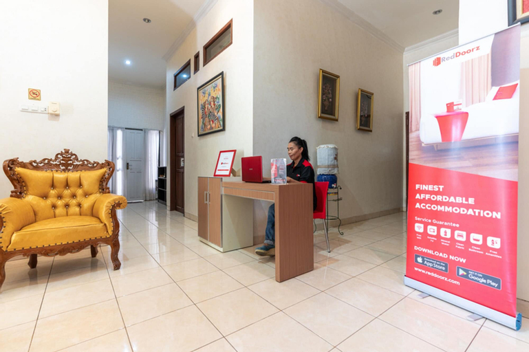 Public Area 2, RedDoorz @ Pengayoman Panakkukang 3, Makassar