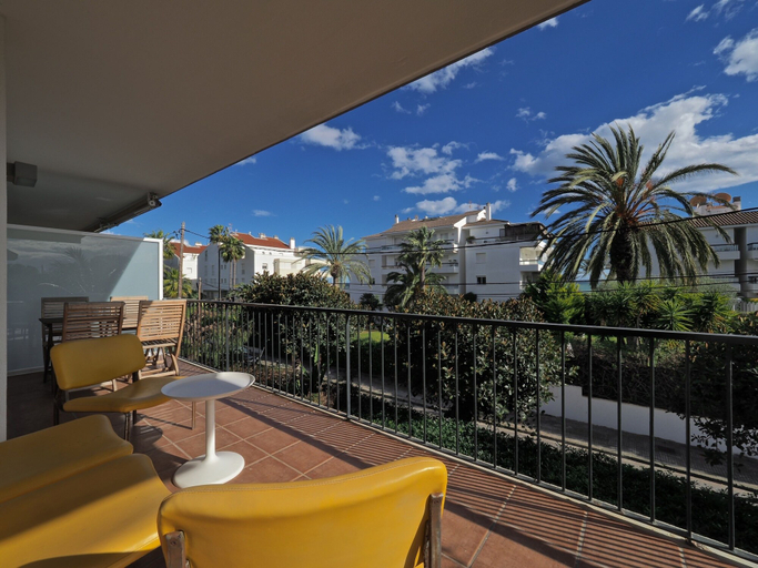 Others 4, Terraza Vinyet, Barcelona