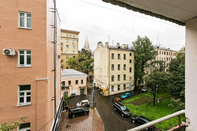 Exterior & Views 2, Apartment Nice Smolenskiy Bulvar 6-8, Central