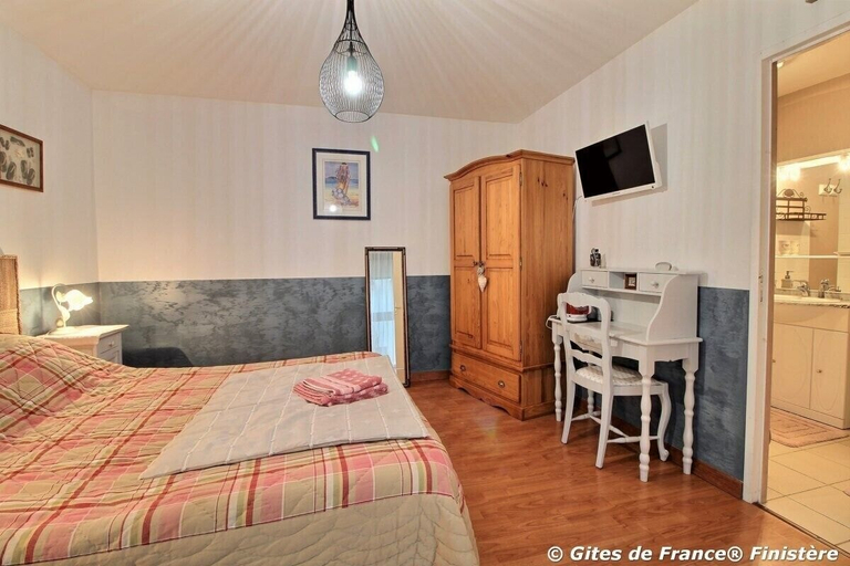 Bedroom 4, Nuances bretonnes, Finistère
