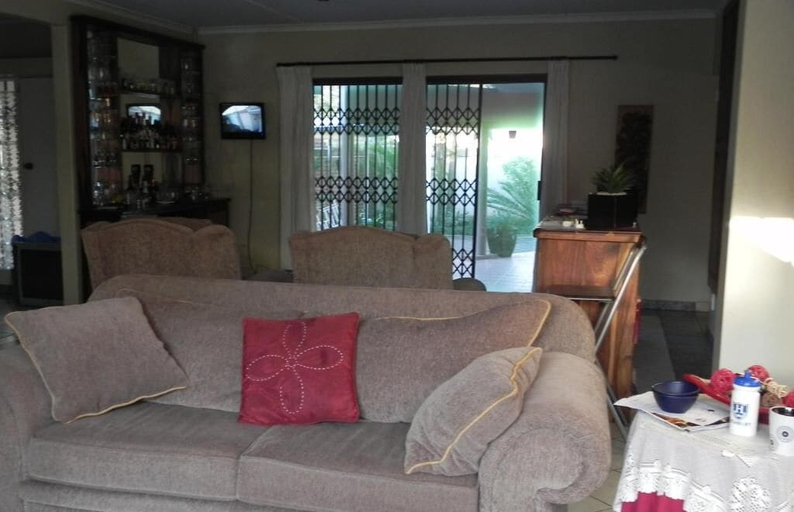 Others 5, Kings Guest House, eThekwini