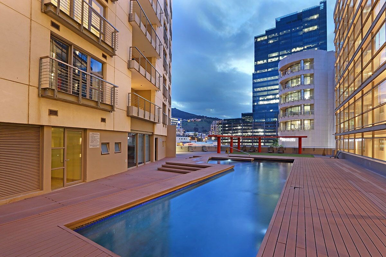 Sport & Beauty 2, Cape eazi stayz Icon Apartments, City of Cape Town