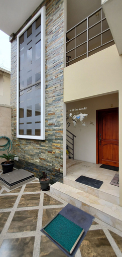 Exterior & Views 2, NCG Suite 1, Guayaquil