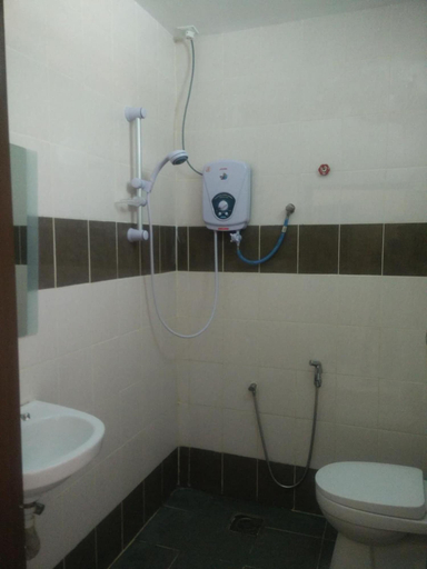 Bathroom 4, Penarak Bamboo Beach Motel, Langkawi
