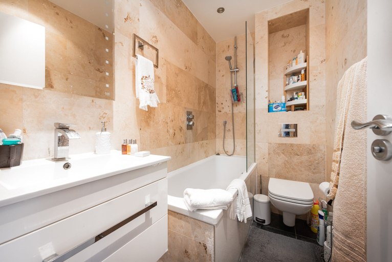 Bathroom, Supreme Hampstead Home Next to Hampstead Heath by Underthedoormat, London