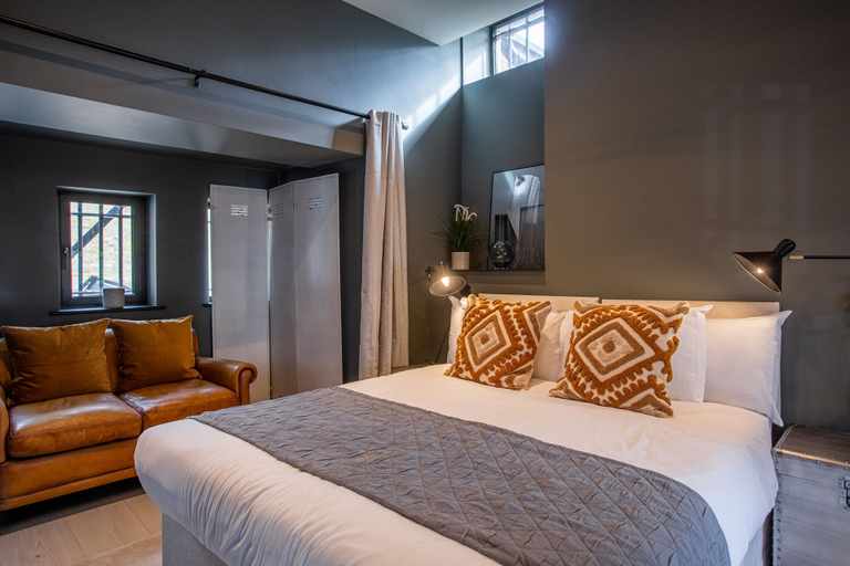 Bedroom 2, Nirvana, Southend-on-Sea