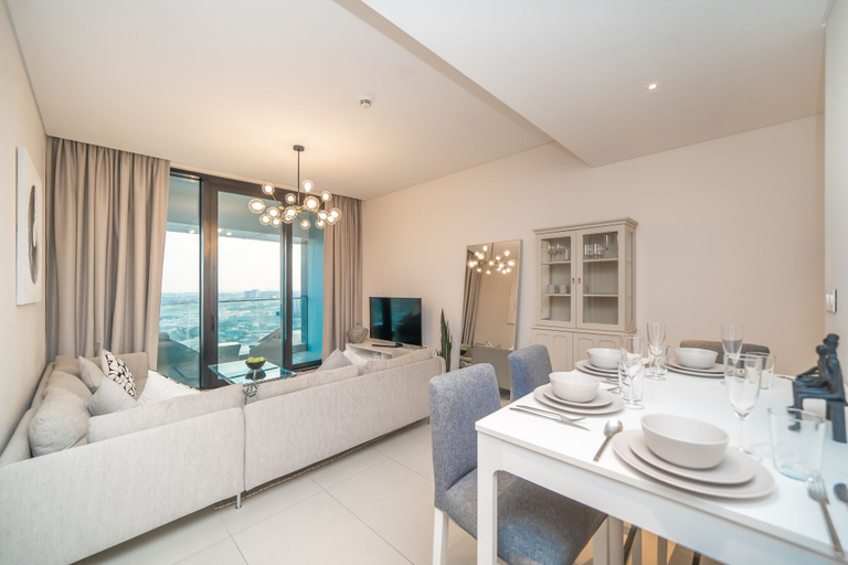 Living area 3, Jumeirah Gate Tower - Luton Vacation Homes, Dubai