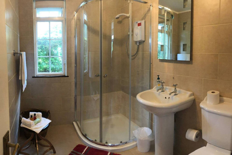 Bathroom, 2 Bedroom Chalet - Praa Sands, Cornwall, Cornwall