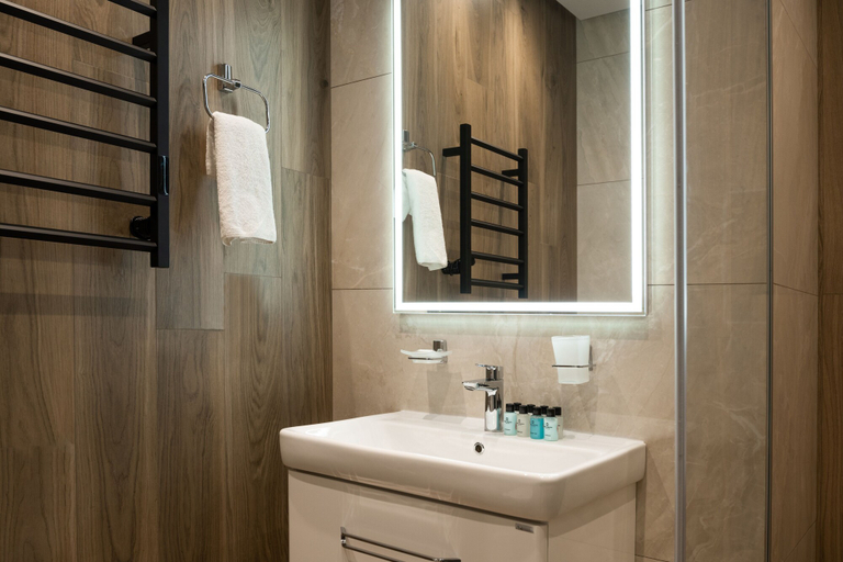 Bathroom 5, Hilltop North Avenue by Stellar Hotels, Yerevan
