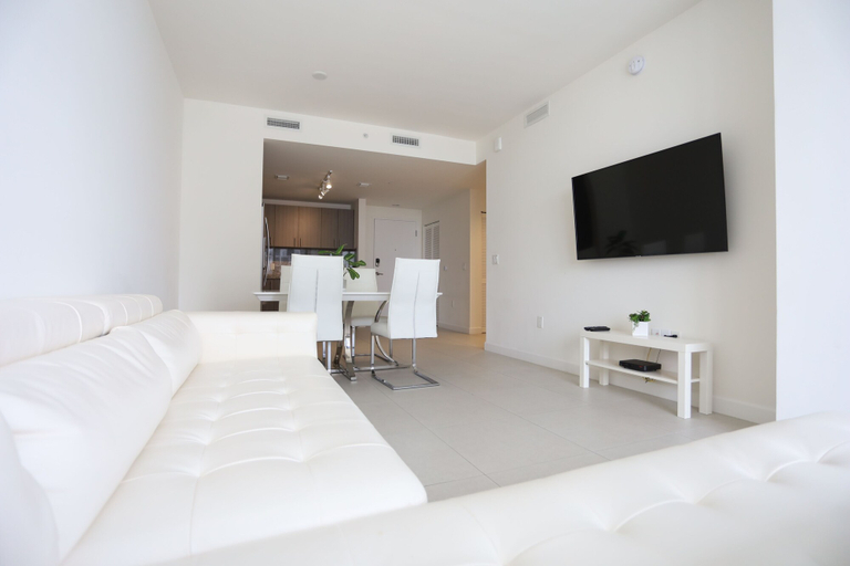 Bedroom 1, King Bed Full Service Apt, Miami-Dade