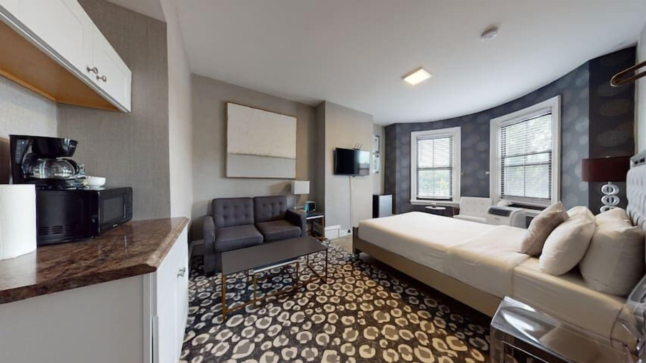 Others 4, Premier Suites - Bay Village, Boston