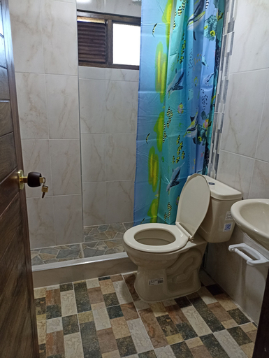Bathroom 3, Hotel Tota Eliseo Playa Blanca, Cuítiva