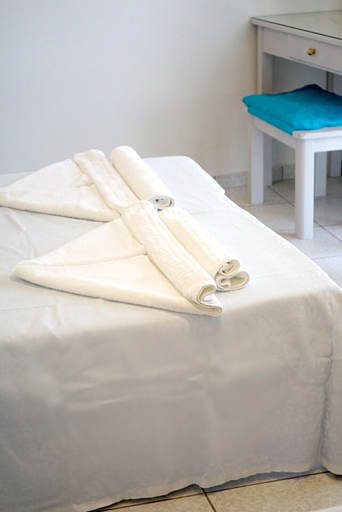 Bedroom 2, Rodi blue, Crete