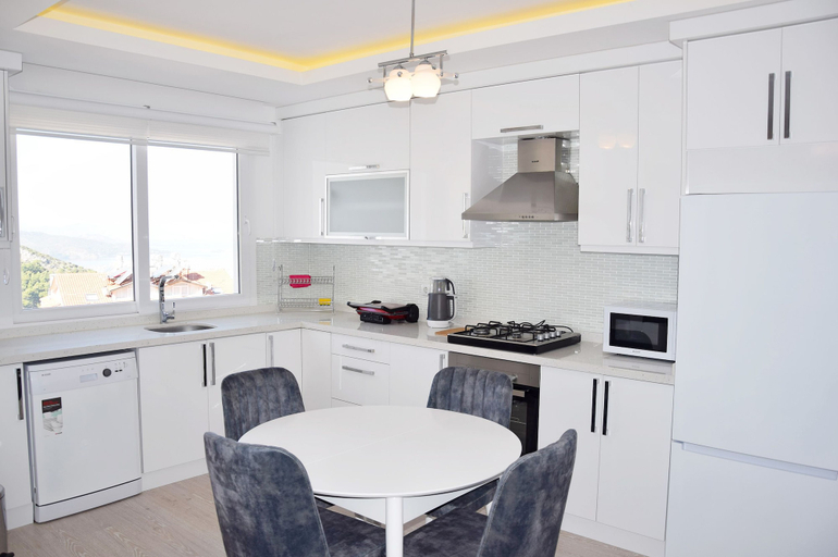 Private kitchenette, Saltanat Konaklari Apartment, Fethiye
