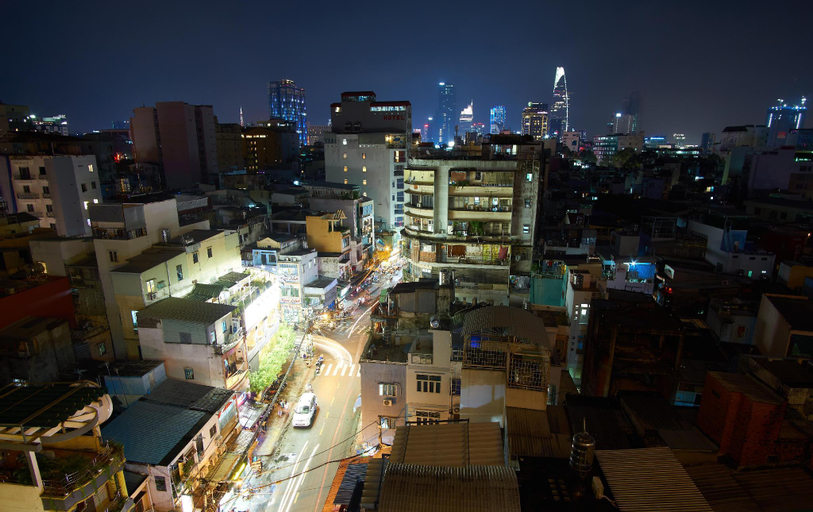 Nearby Landmark 1, Charmaine's Hotel & Apartment, District 7