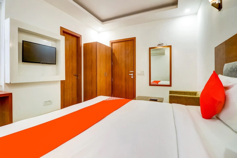 Bedroom 5, Hotel Airport View, West