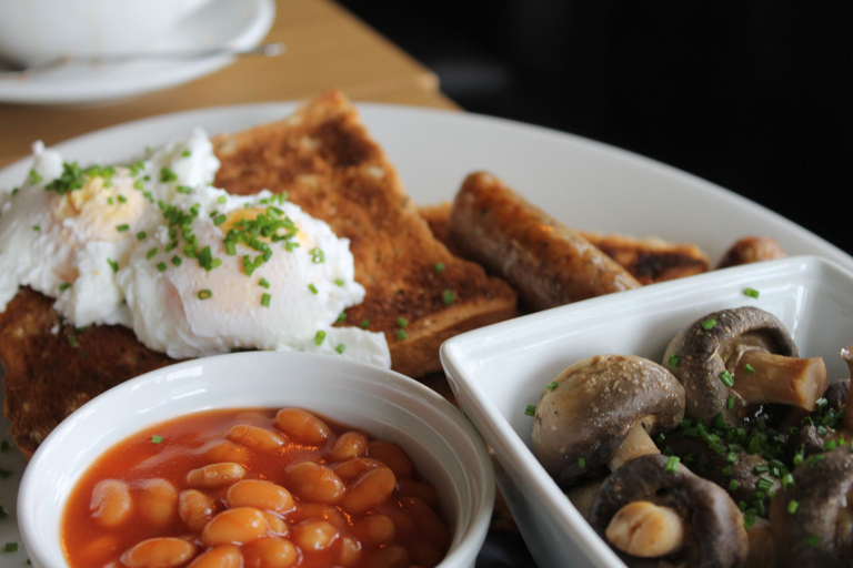 Food & Drinks 5, Jolly Sailor- Fish on the Quay, Essex