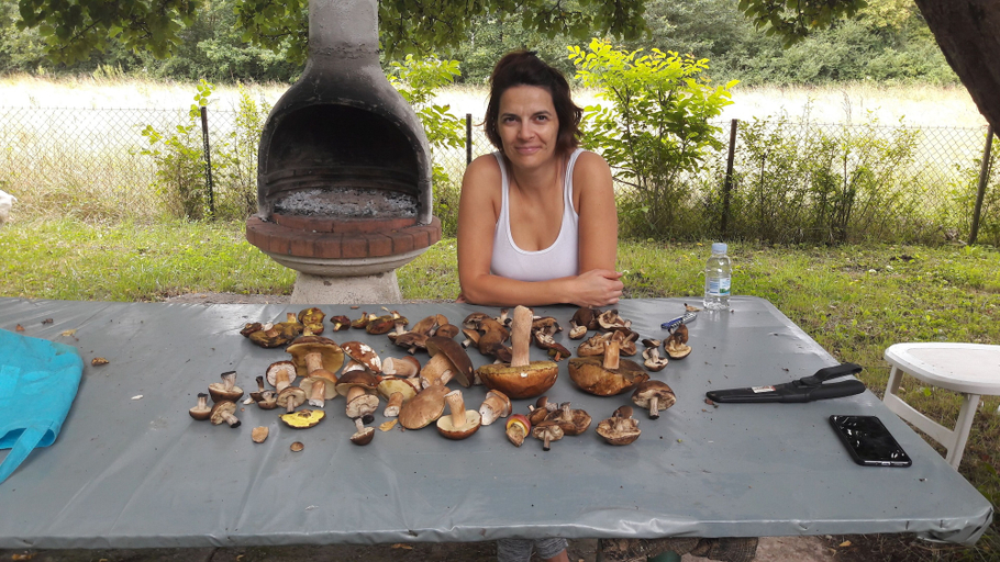 Food & Drinks, Green Retreat Kuca uz Rijeku za Savrseni Odmor, Lekenik