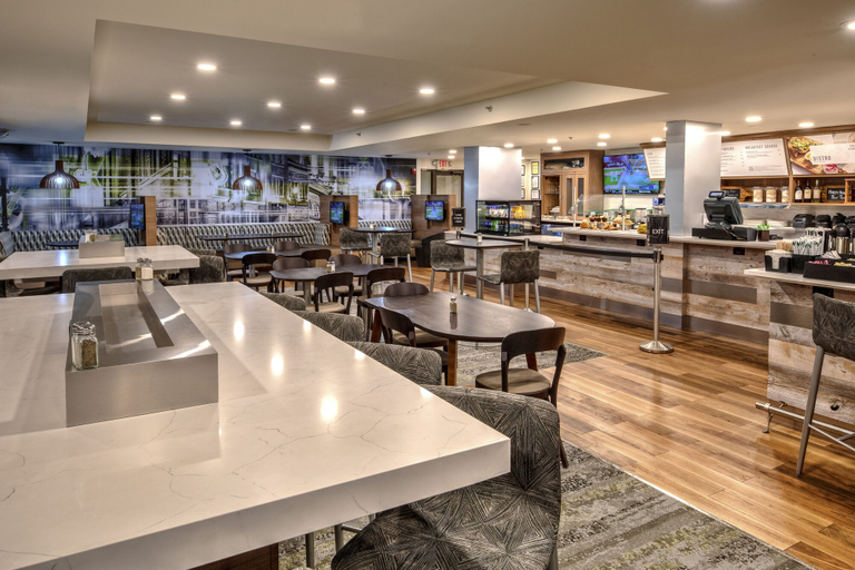 Food & Drinks 5, Courtyard By Marriott Vanderbilt-West End, Davidson