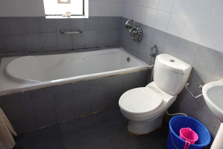 Bathroom 4, Westwood Residence Goa - The Boutique Hote, North Goa
