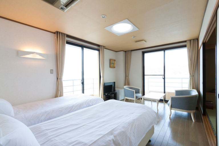 Bedroom 3, Kaisen no Yado Matsuura, Saiki