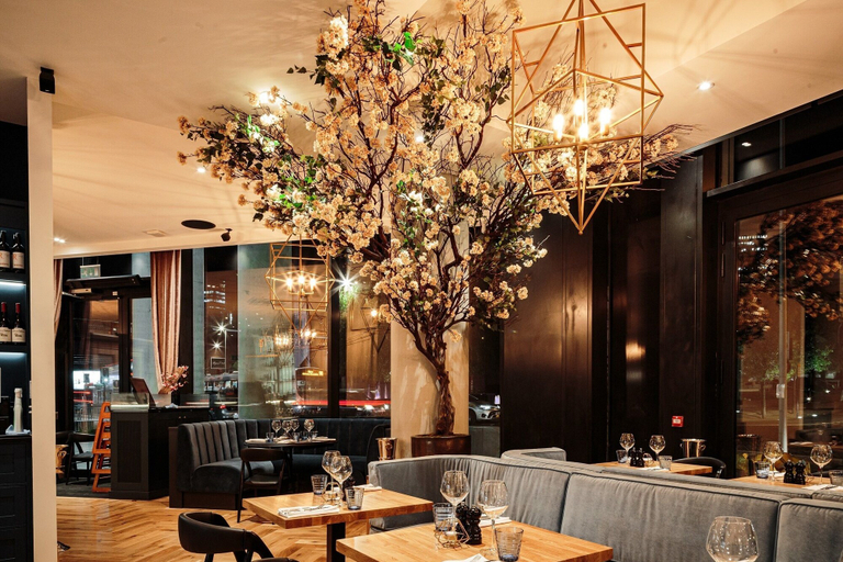 Food & Drinks 5, CitySuites Aparthotel, Manchester