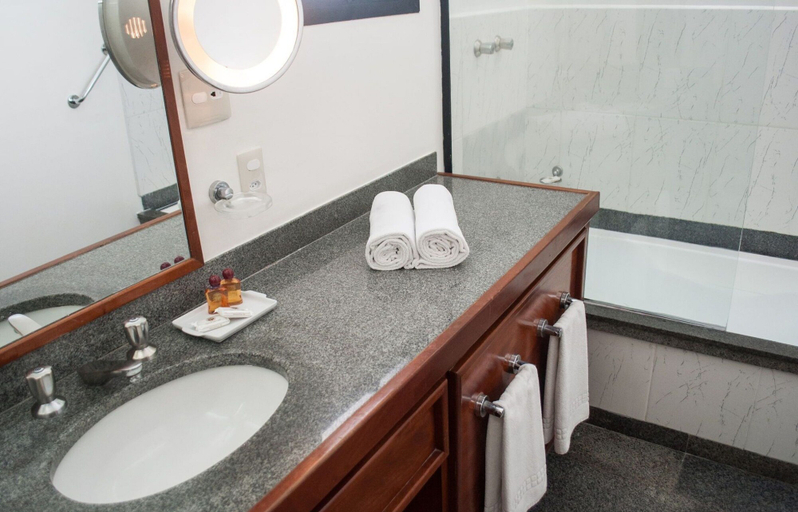 Bathroom, Hotel Massis, São Paulo