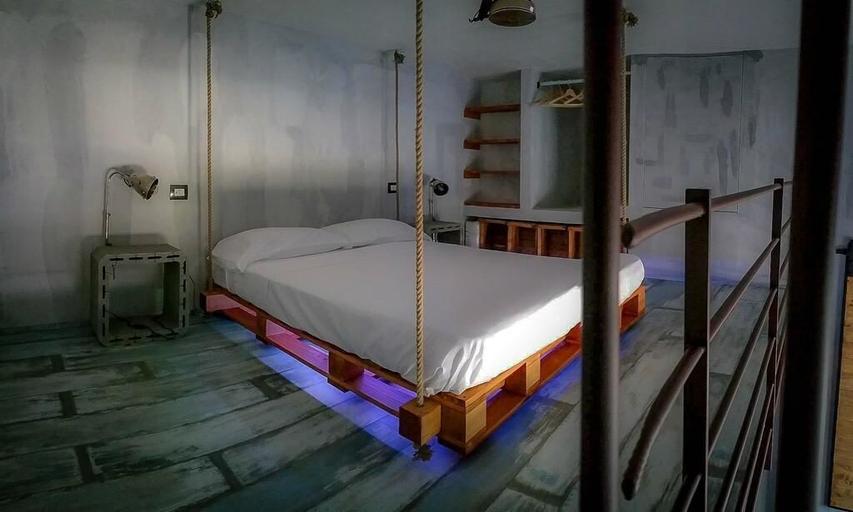 Bedroom 4, The Loft Polignano, Bari