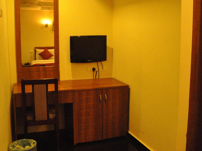 Others 4, Hotel Royal Sathyam, Tiruchirappalli