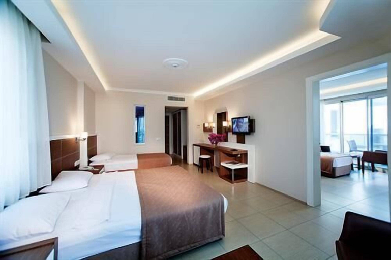 Bedroom 4, Venessa Beach Hotel, Alanya
