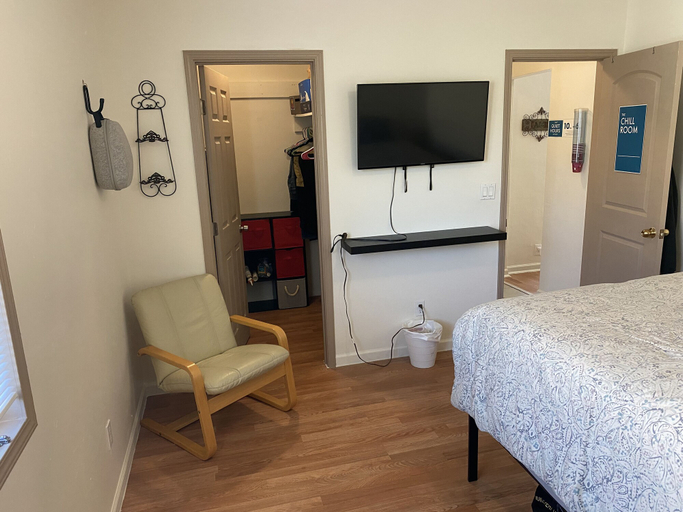 Bedroom 3, WHOLE Family - Barrette - Hostel, Sacramento