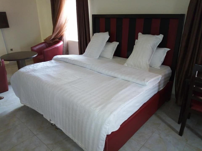 Bedroom 3, Burj Al Kano Hotel, Gezawa