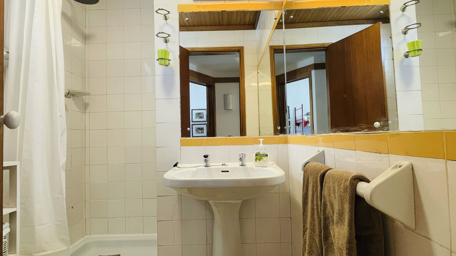 Bathroom 4, Mar CIP, Albufeira