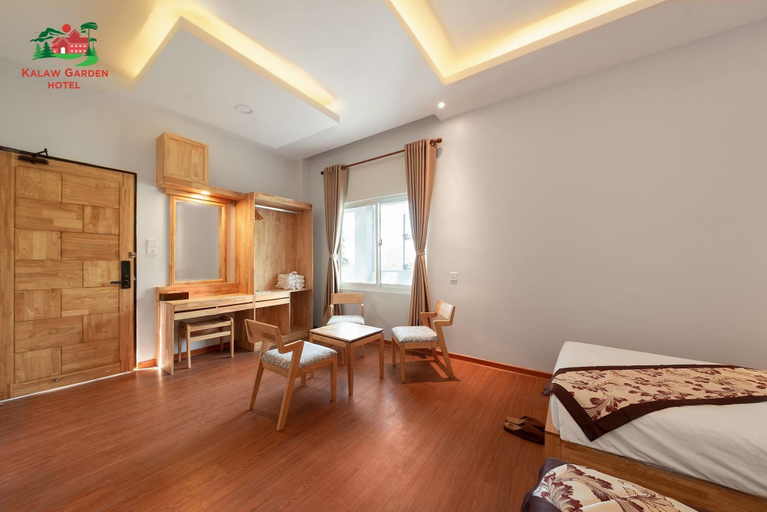 Bedroom 2, Kalaw Garden Hotel, Taunggye