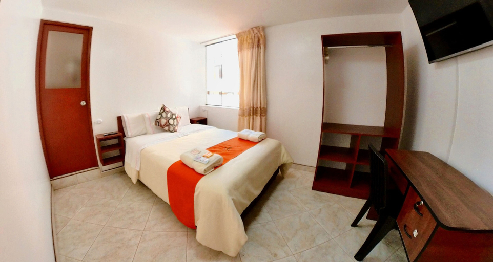 Bedroom 2, Sumaq Dreams, Huamanga