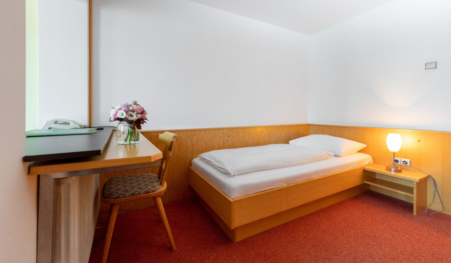 Bedroom 3, Der Trattner - Hotel Trattnerhof & Hotel Schöcklblick, Graz Umgebung