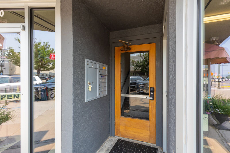 Exterior & Views, Main Street Lofts, Pennington