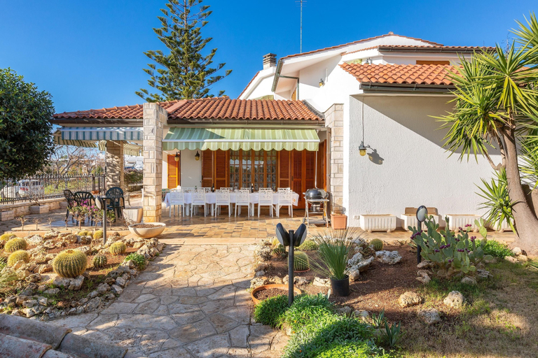 Exterior & Views 2, Villa Alice, Lecce