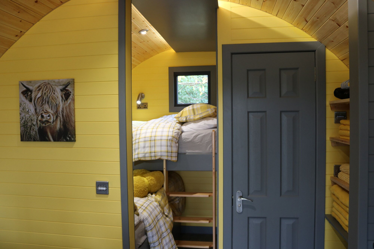 Others 4, Glampods - 5 Berth Glamping Pod Elgin, Moray