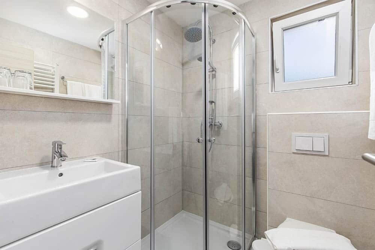 Bathroom 4, Pansion Villa Betina, Lovran
