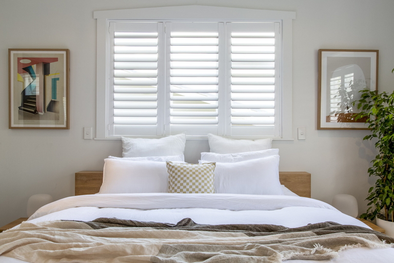 Bedroom 4, Executive State-Of-The-Art Home - Spa, Waitakere