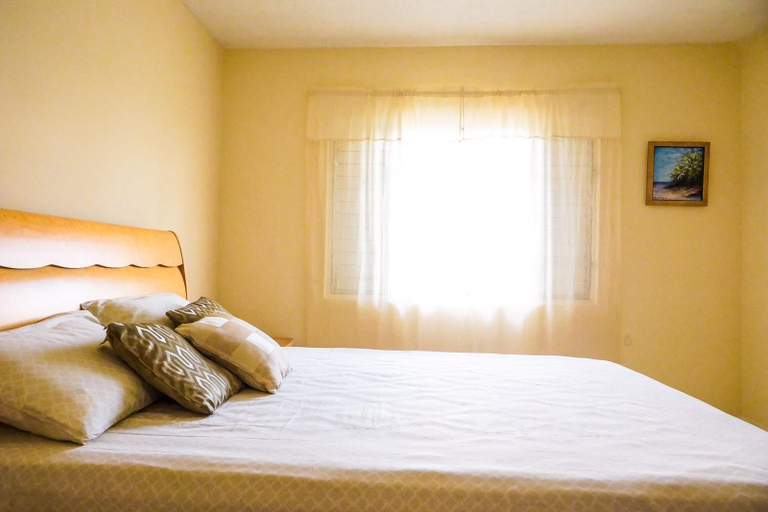 Bedroom 2, Kingston Guest Apt at Plantation Springs