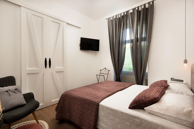 Bedroom 3, Luxury Sea View Apartment Altana, Pula