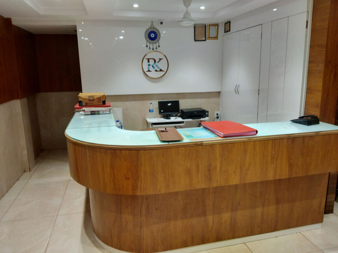 Others 5, RK Hotel, Mumbai City