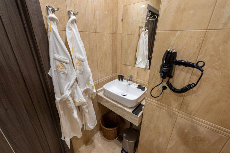 Bathroom 3, Alcont Hotel, Sochi gorsovet